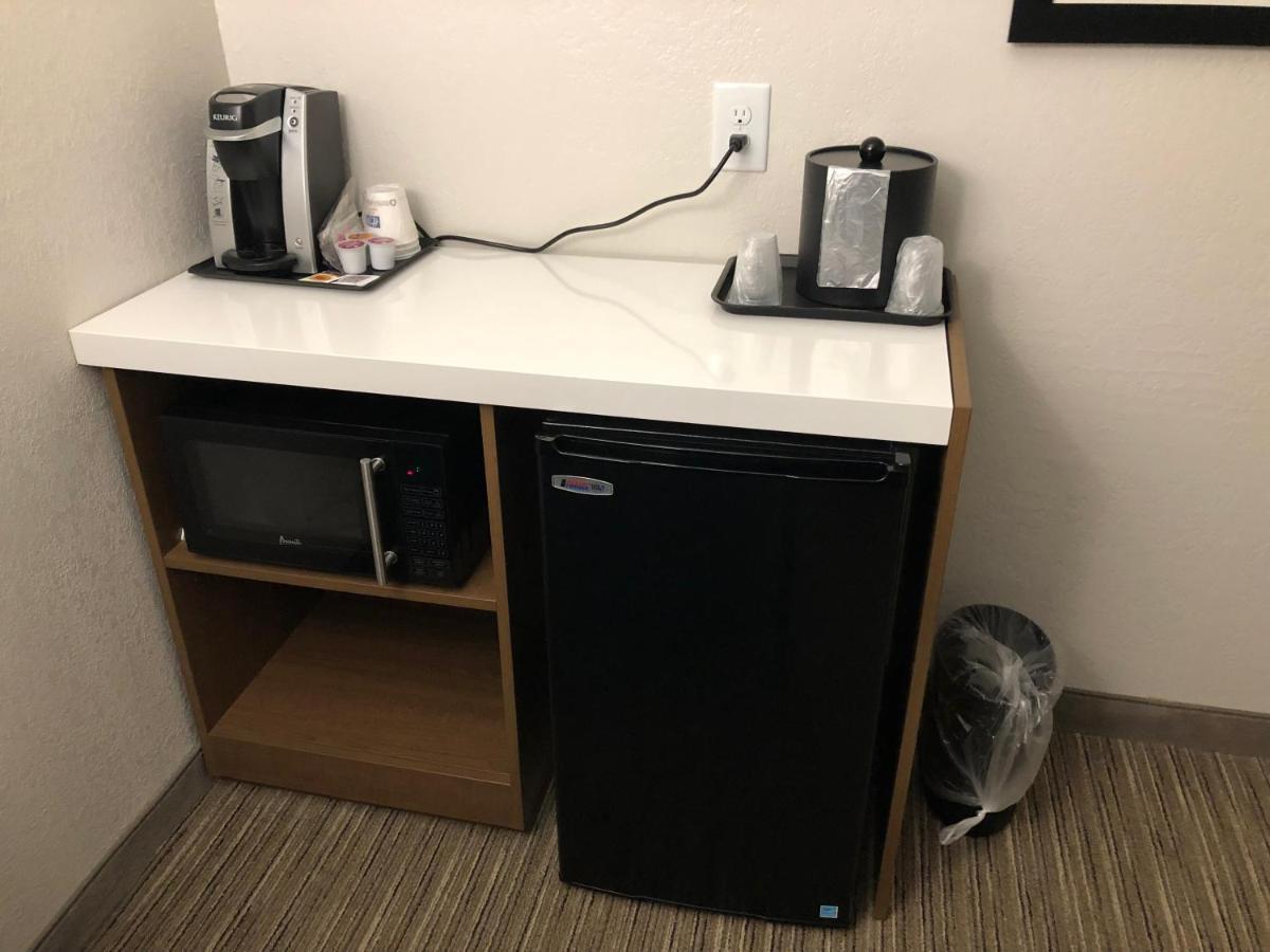 Holiday Inn Express Hotel & Suites Franklin By Ihg Esterno foto