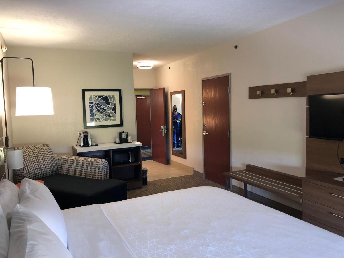 Holiday Inn Express Hotel & Suites Franklin By Ihg Esterno foto