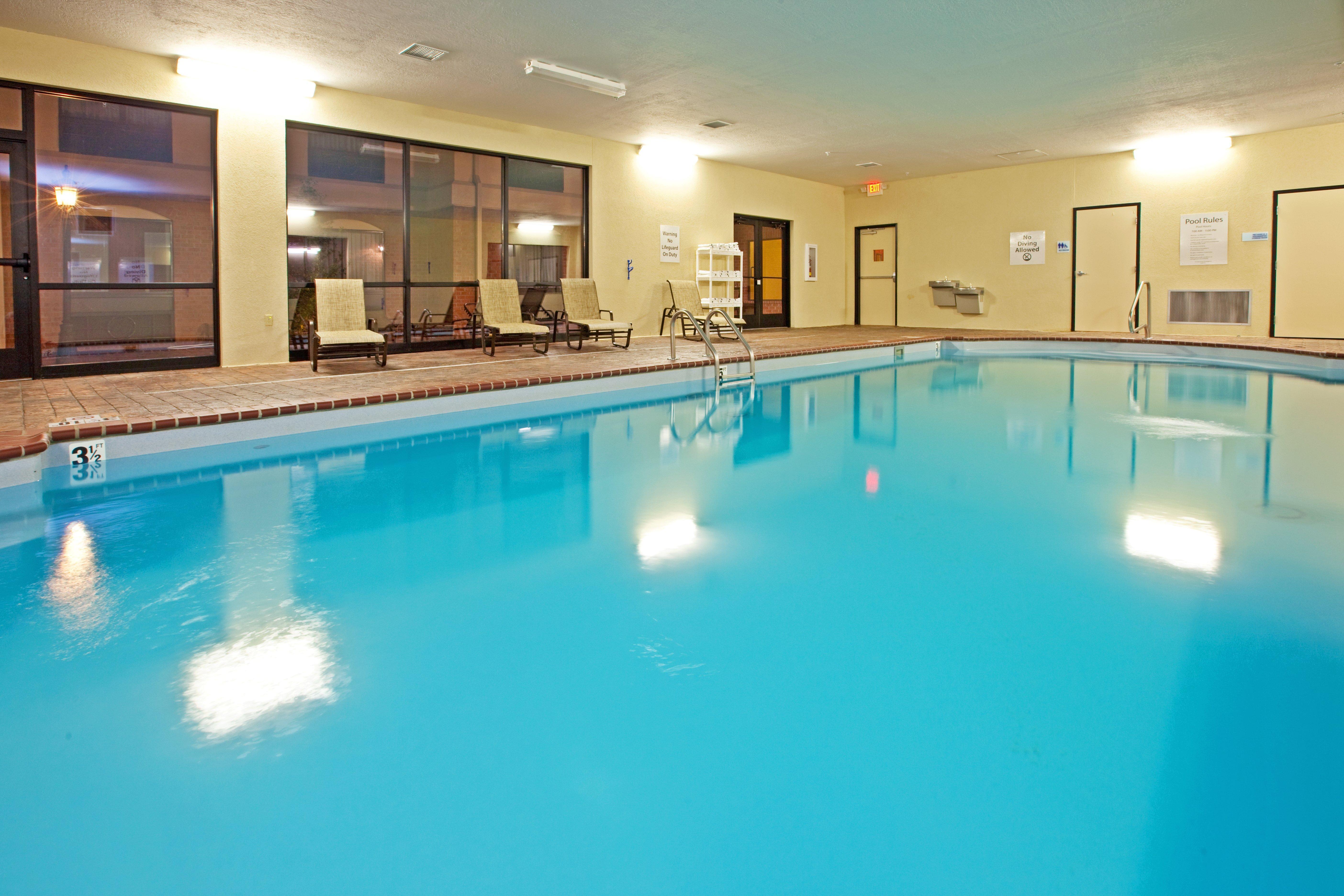 Holiday Inn Express Hotel & Suites Franklin By Ihg Esterno foto