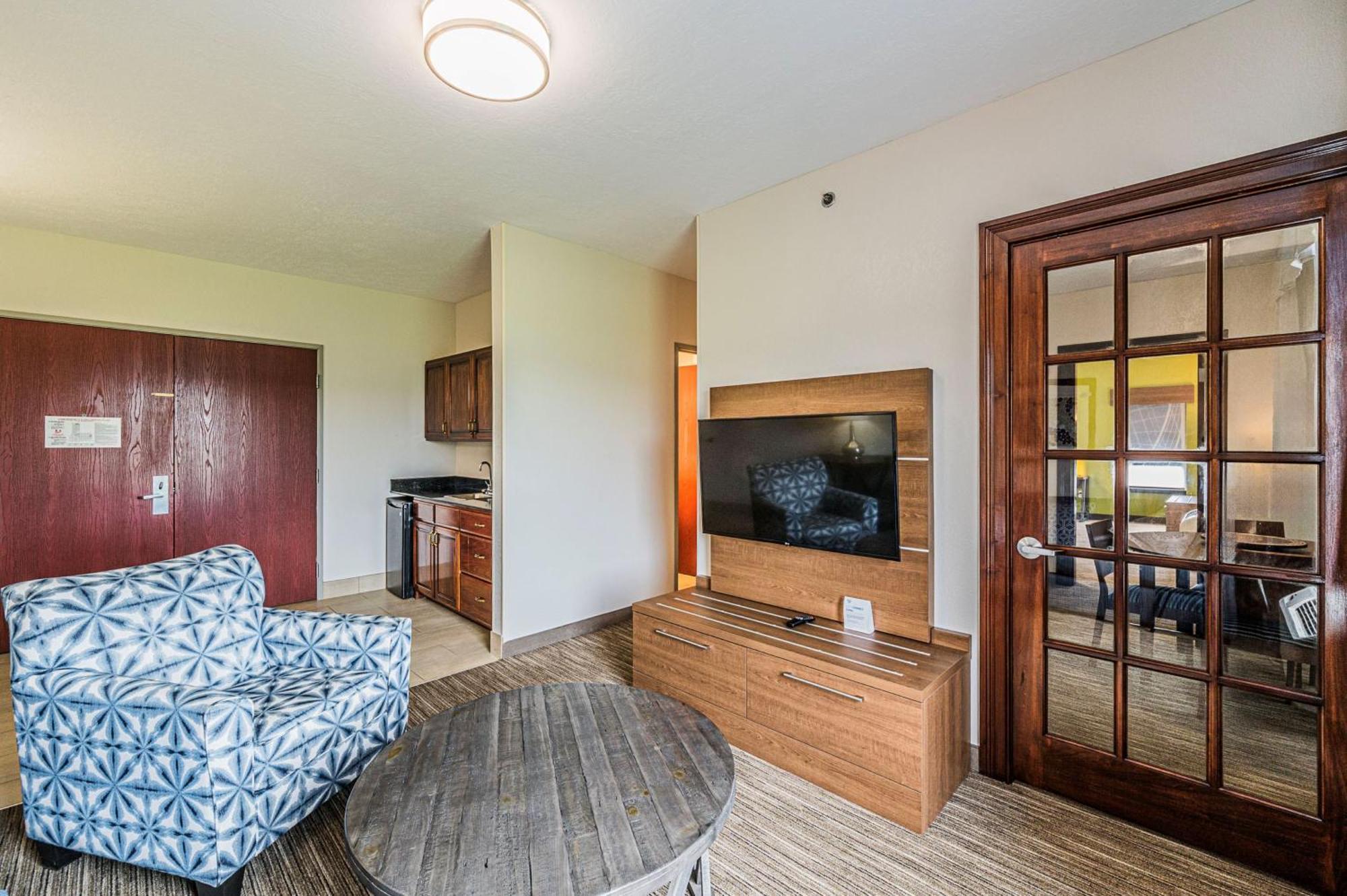 Holiday Inn Express Hotel & Suites Franklin By Ihg Esterno foto