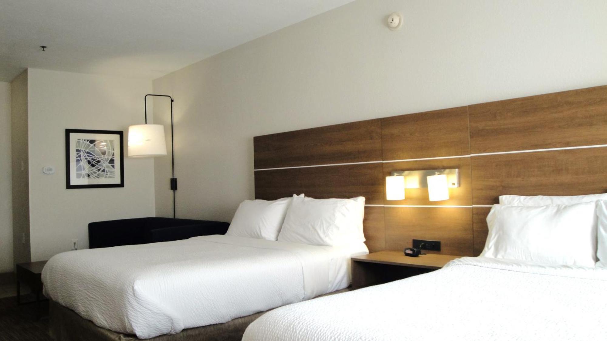 Holiday Inn Express Hotel & Suites Franklin By Ihg Esterno foto