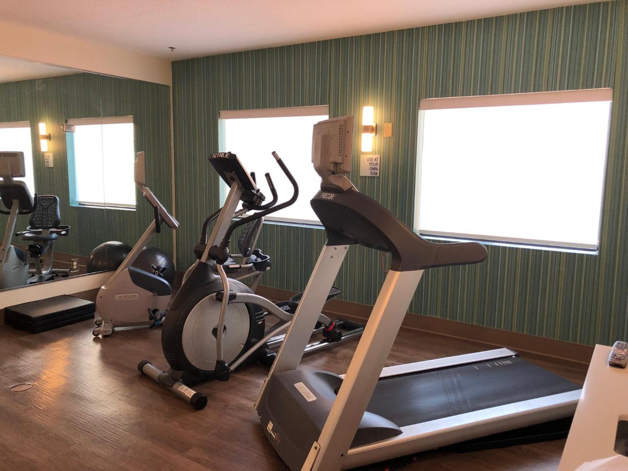 Holiday Inn Express Hotel & Suites Franklin By Ihg Esterno foto